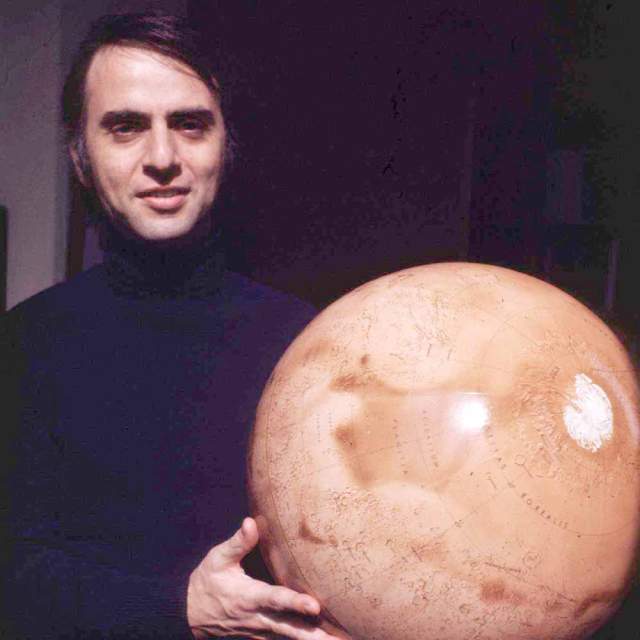 Carl-Sagan-1970